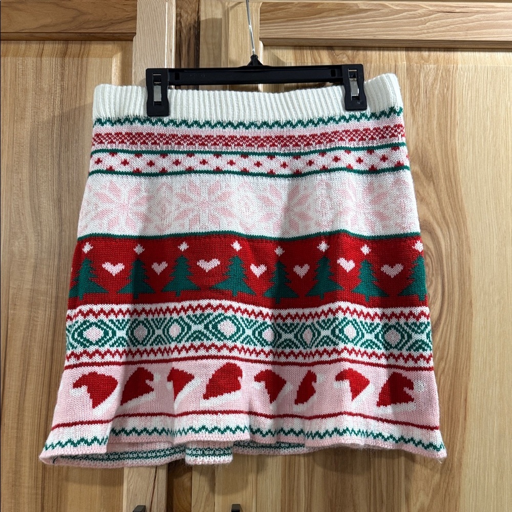 Born Famous Festive Knit Christmas Pattern Holiday Santa Skirt Size Small